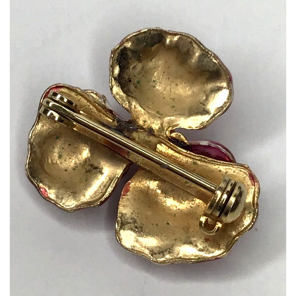 Small Vintage Pink Enamel Flower Pin with Pearl Center - Picture 2 of 2